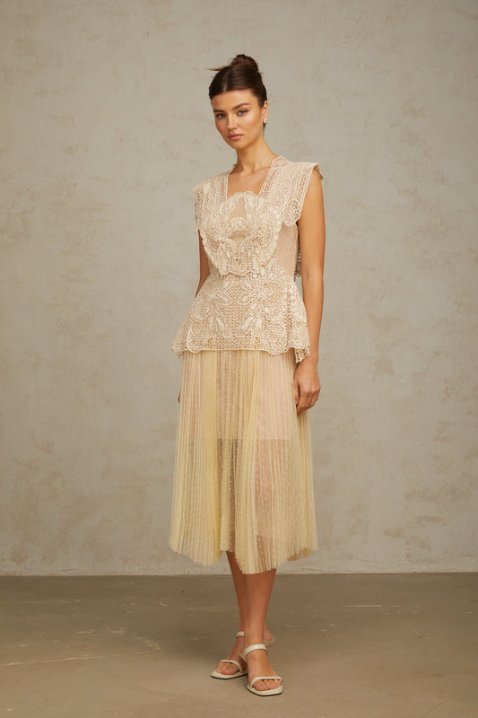 Amelier Rochas Céleste Floral Lace Panelling Tulle Midi Dress in Neutral