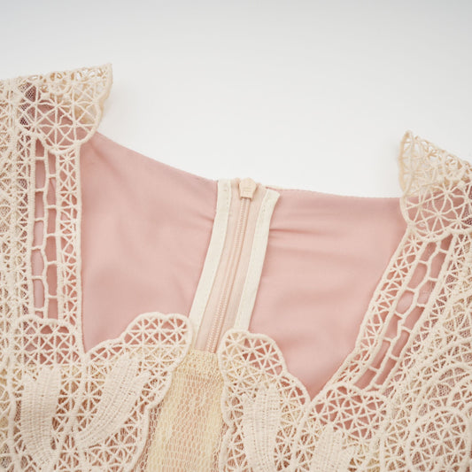 Amelier Rochas Céleste Floral Lace Panelling Tulle Midi Dress in Neutral